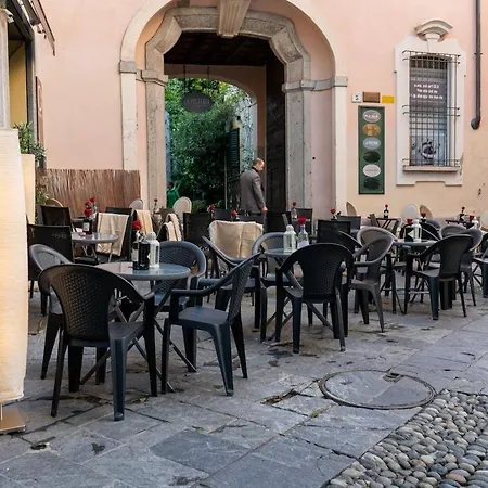 Centro Storico- Silenziosa, Wi-fi&netflix Varese